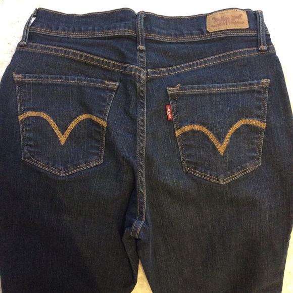 Levi’s Perfectly Slimming 512 straight leg jeans - Picture 6 of 8